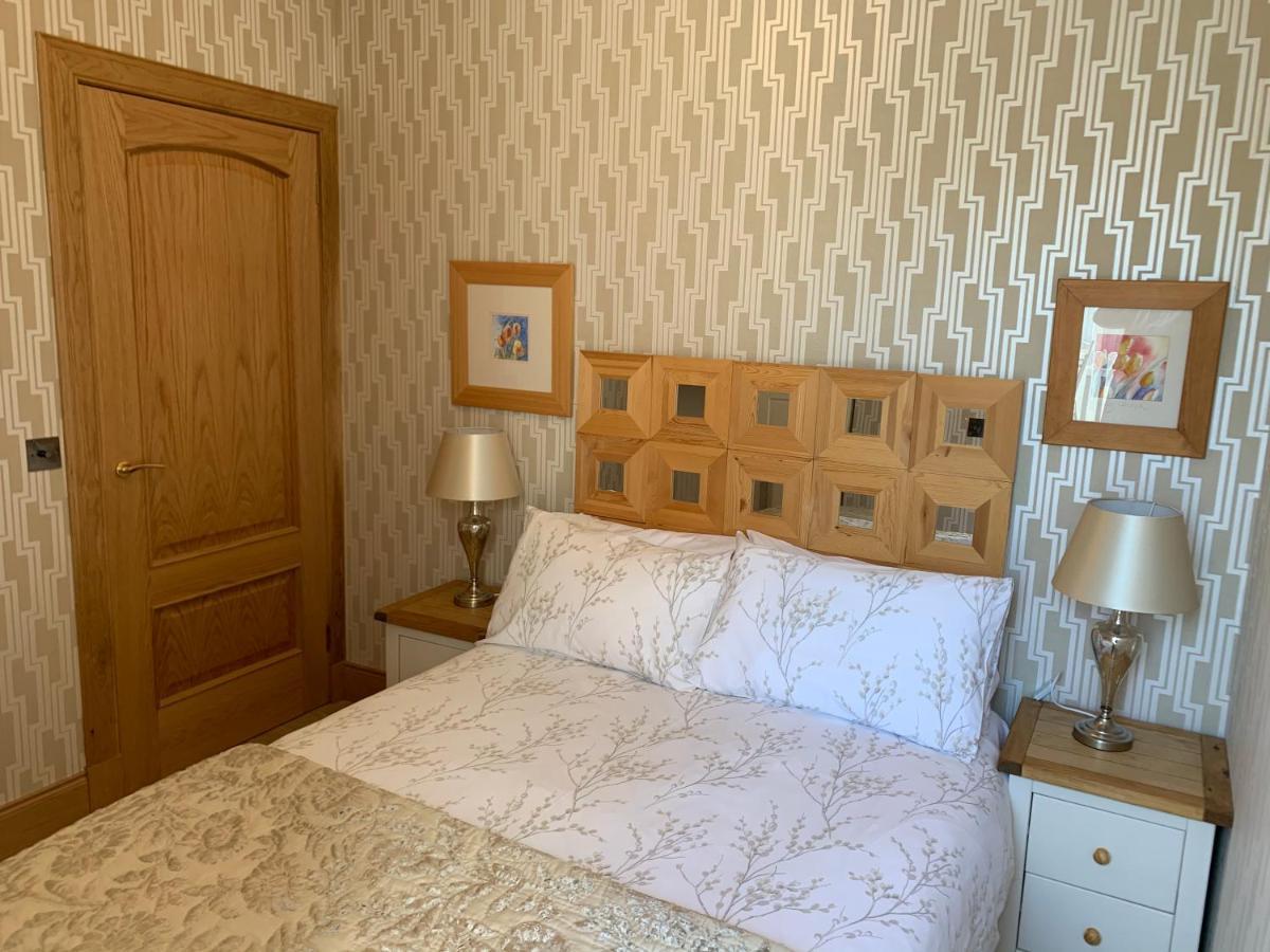 8 The Loan Appartement Lauder Buitenkant foto